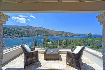 Villa for 12 People in Kassiopi, Corfu, Photo 1