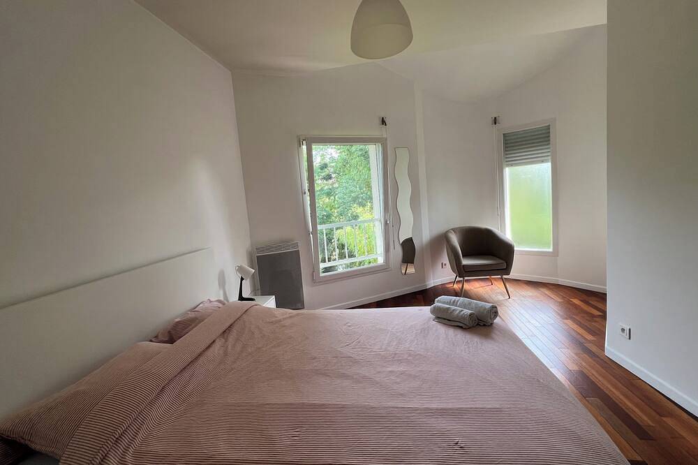 Family home 20 minutes from Paris in Palaiseau, Essonne