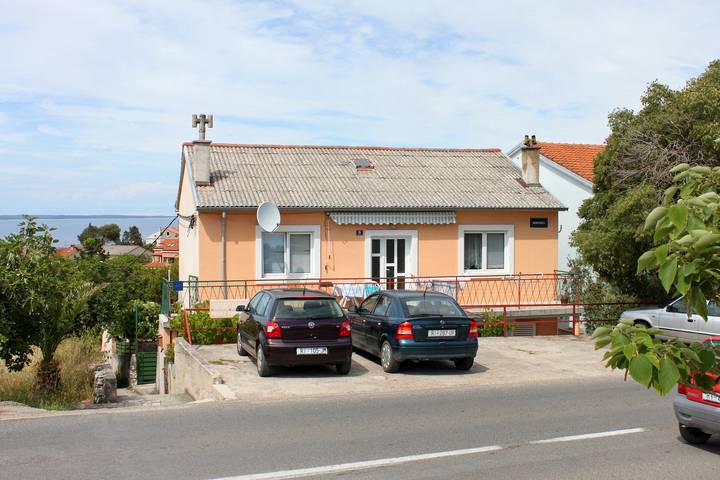 Ferienwohnung für 4 Personen, mit Balkon/Terrasse, mit Haustier auf Lošinj
