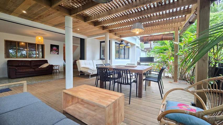 Villa pour 8 personnes, avec balcon