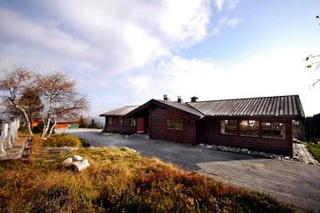 Parc de vacances pour 3 personnes, avec vue ainsi que jardin et sauna dans Bø