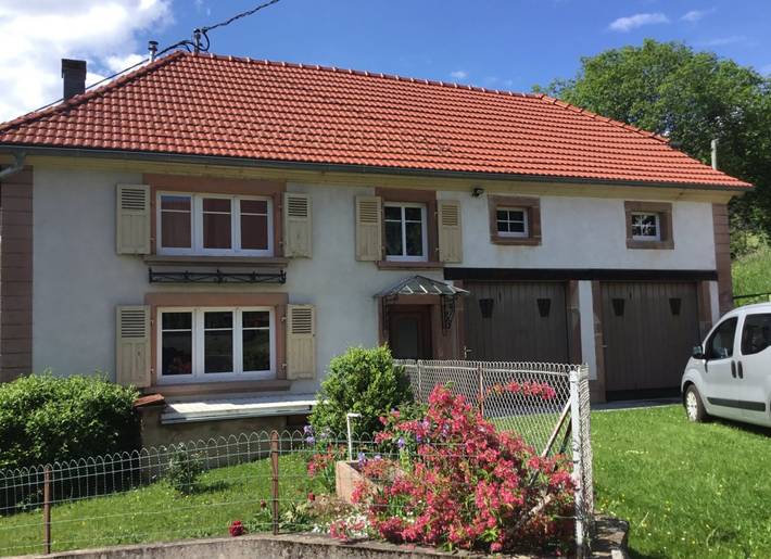 Gîte pour 6 personnes, avec jardin à Ranrupt