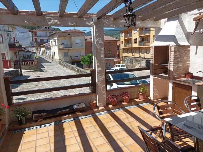 Location de vacances pour 7 personnes, avec terrasse et vue, animaux acceptés à Arenas de San Pedro - 4