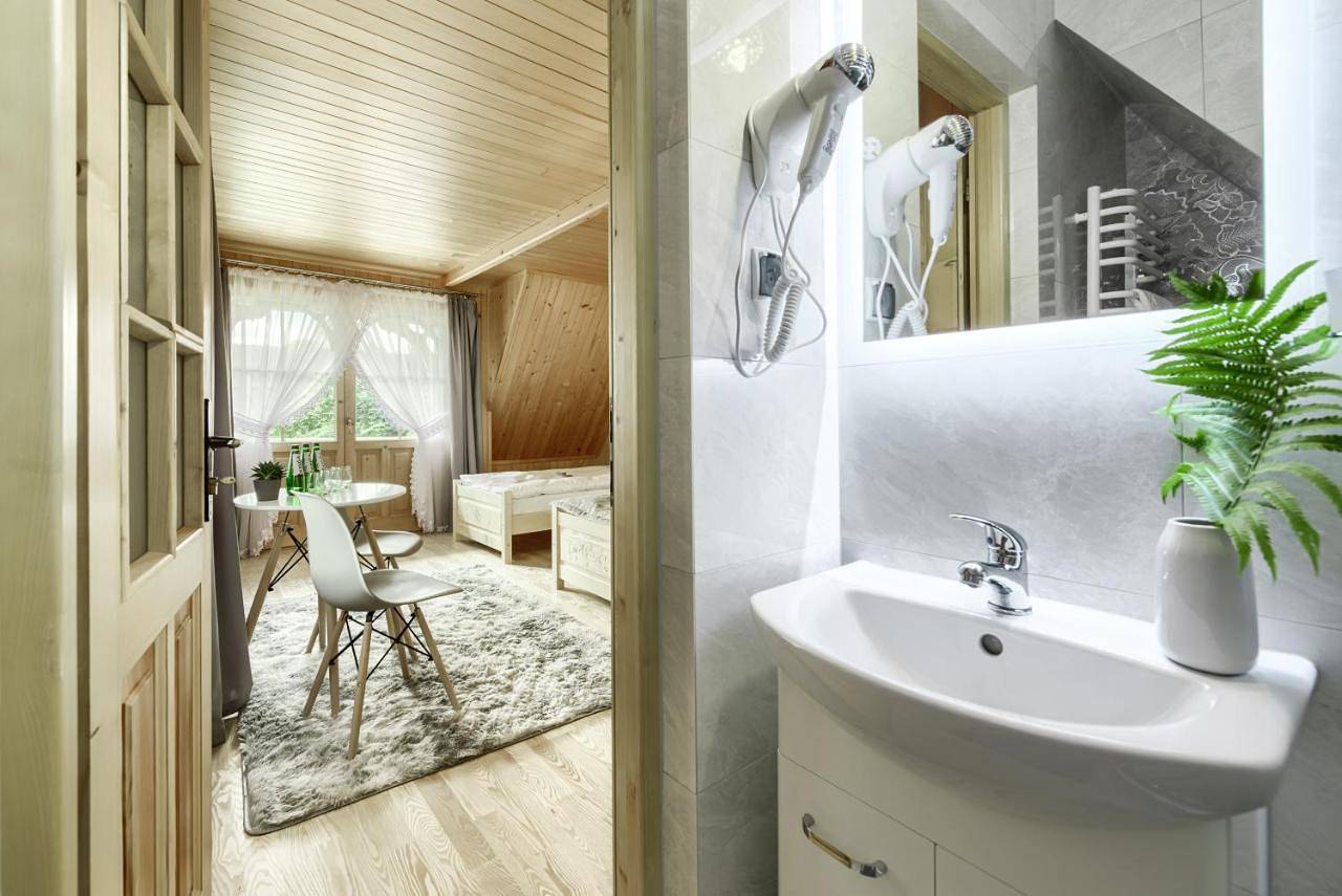 Double Room with Private Bathroom in Witów, Karpaty (Polska)