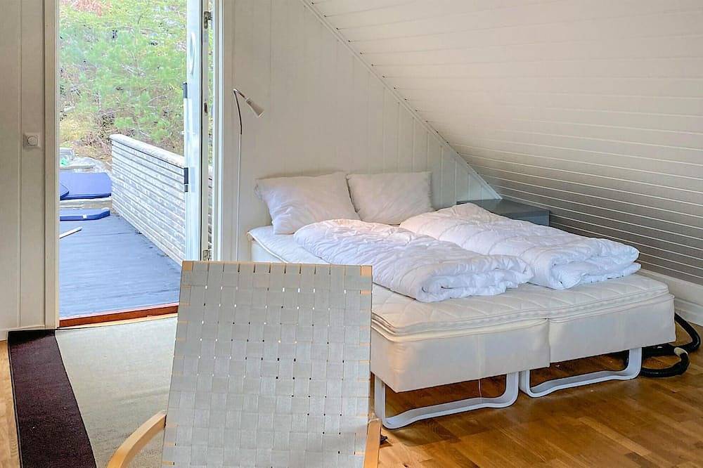 Awesome home in Førde i Hordaland with Wifi in Sveio