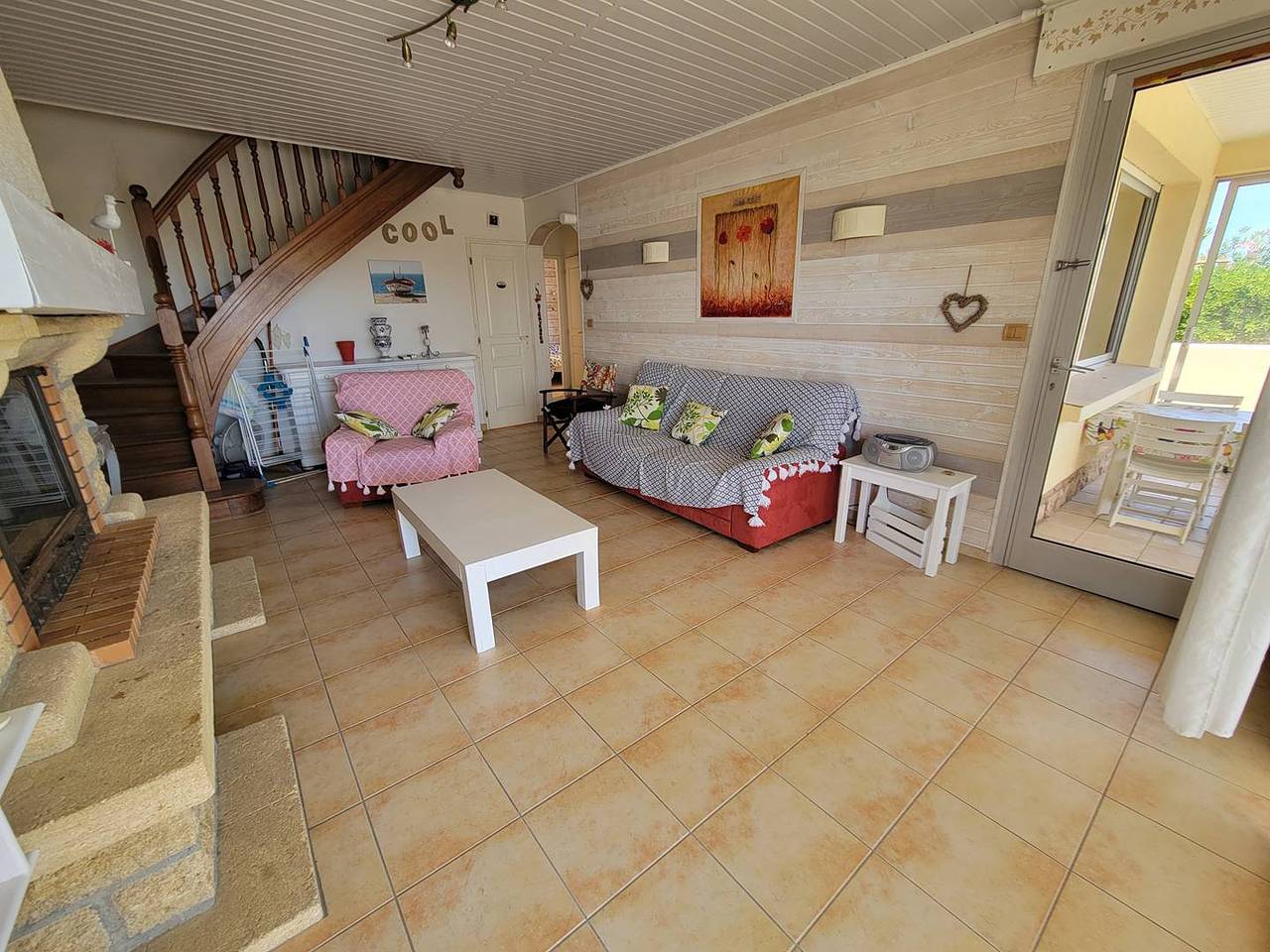 Appartement de vacances entier, Bel Appartement Face à la mer, au Rdc d'une maison classée en cours étoiles, 4 couchages Wifi Portiragnes Plage in Portiragnes Plage, Portiragnes