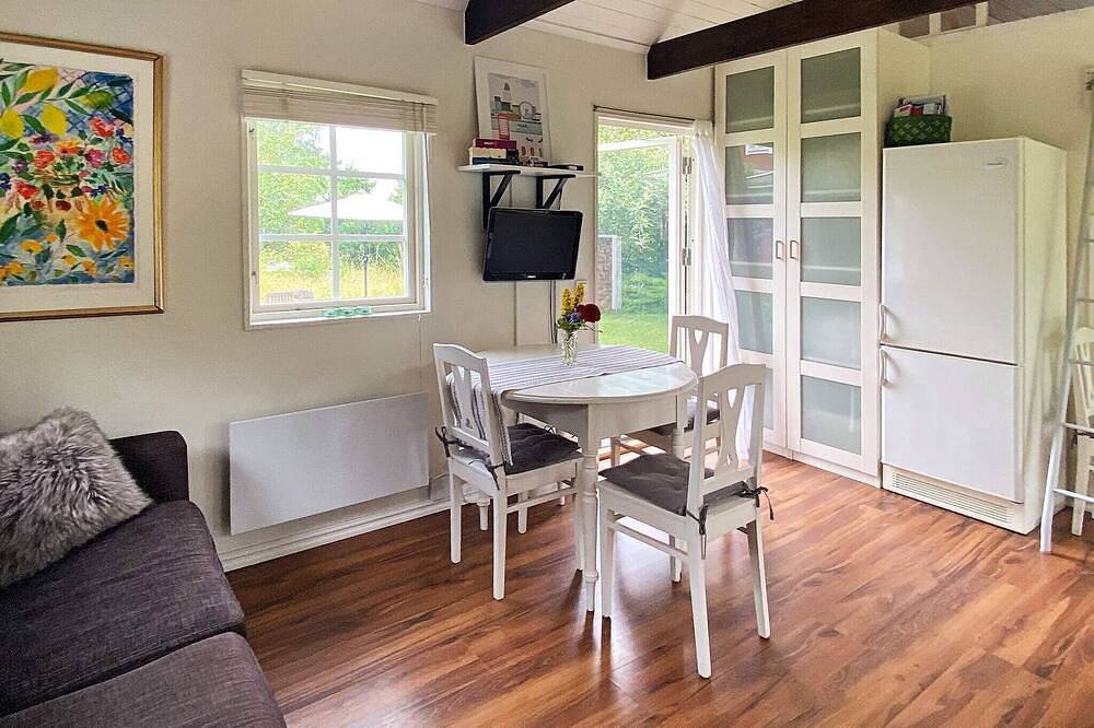 4 Personen Ferienhaus in Stenhamra in Stenhamra, Mälaren