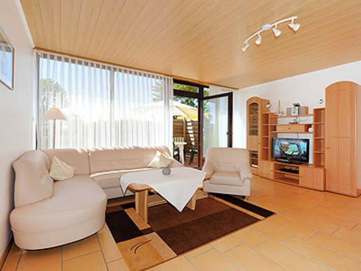 Bungalow für 4 Personen, mit Terrasse und Garten in Bensersiel - 3