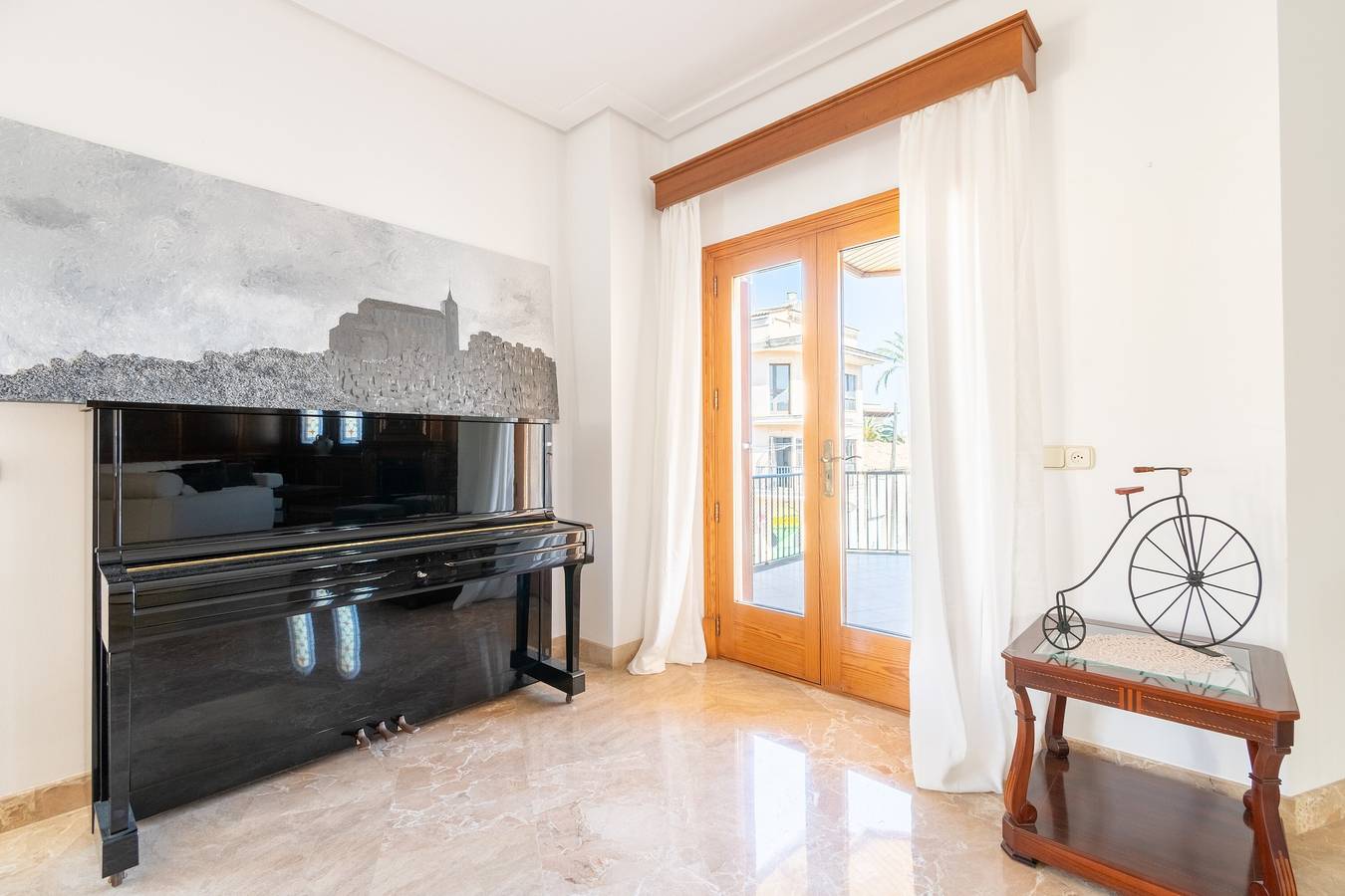 Casa vacacional 'Can Maro' con terraza privada, balcón y Wi-Fi in Santa Margalida, Mallorca Norte