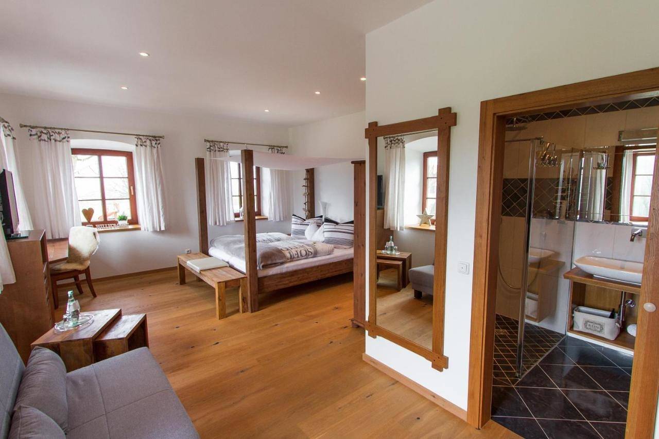 Hotel Alpenblick in Riedering, Chiemgauer Alpen
