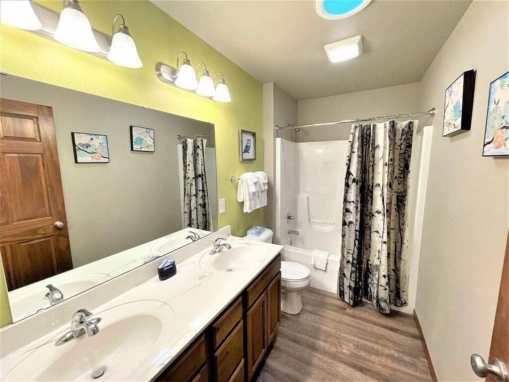 Aspen Chalet @ Spring Brook Resort | Unglaubliches zweistöckiges Chalet in Wisconsin Dells in Sauk County