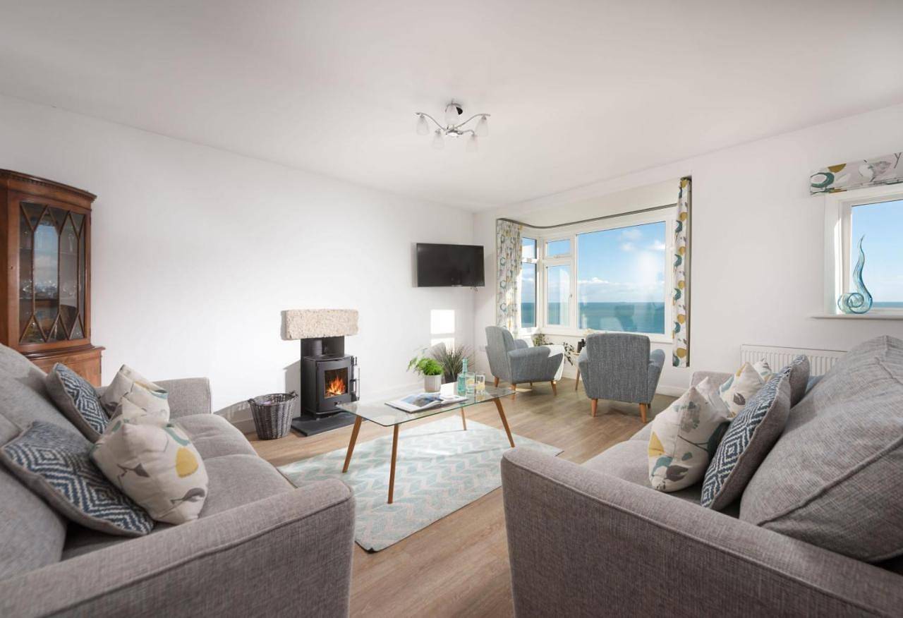 Chy an Mor in Coverack, Cornwall