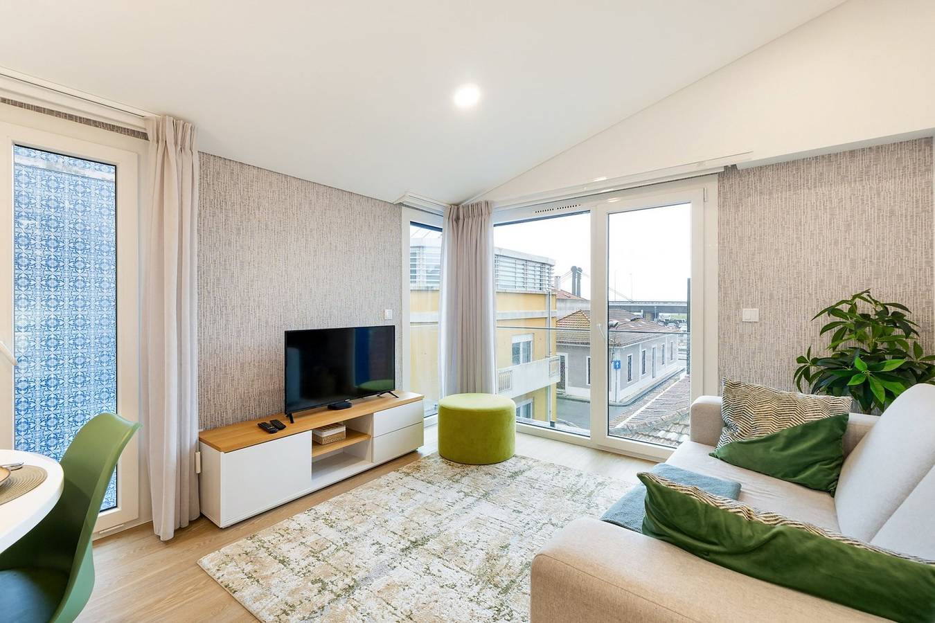 Ganze Wohnung, Ferienwohnung für 3 Personen mit Balkon in Aveiro, Aveiro Distrikt