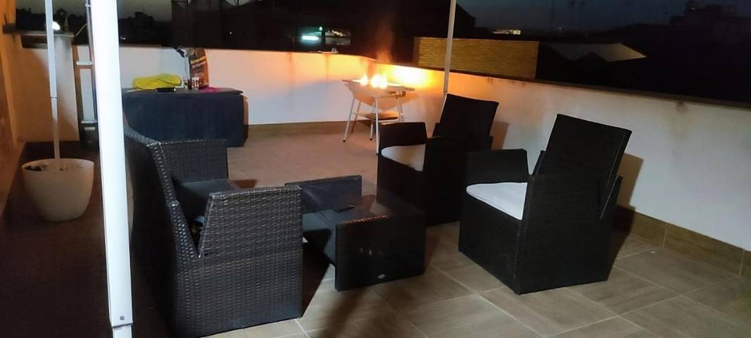 Location de vacances pour 4 personnes, avec vue et balcon à Linares - 2