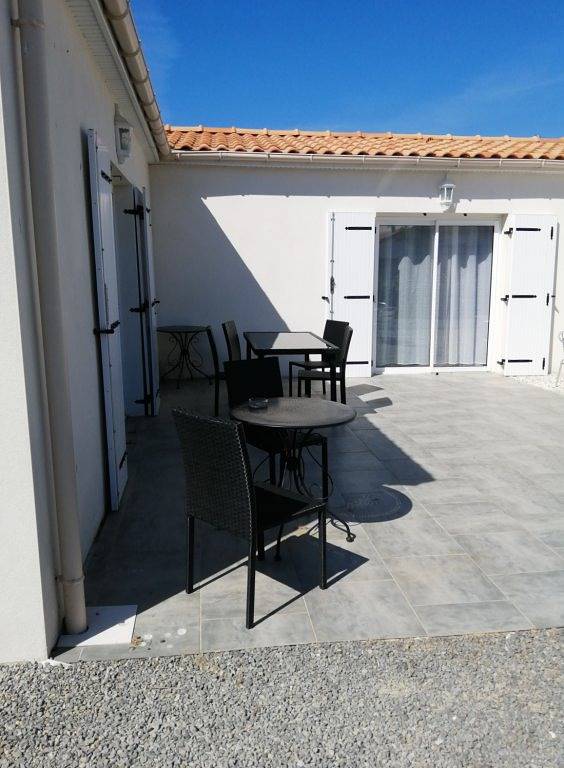 Chambres d'hôtes La Pêcherie au bord de l'océan - Chambre Le Cormier in La Plaine-sur-Mer, Côte de Jade