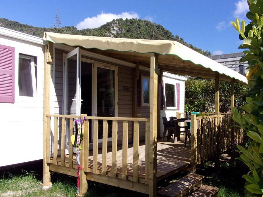 Camping La Fontaine D'annibal - Mobilhome 4 personas - Casa móvil de 2 dormitorios (35 a 38 m²) in Buis-les-Baronnies, Región de Nyons