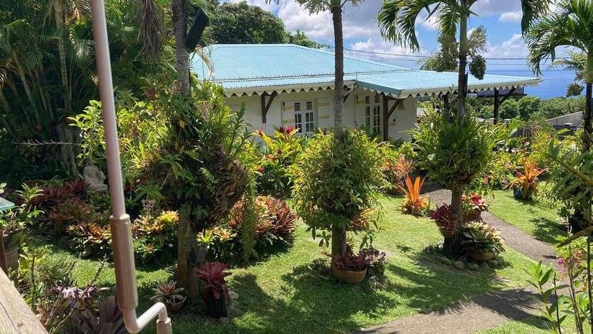 Location de vacances pour 4 personnes, avec terrasse dans La Soufrière