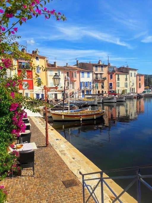 Gîte pour 2 personnes, avec Balcon et Vue dans Office De Tourisme De Martigues