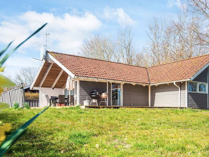 Ferienhaus für 6 Personen, mit Sauna und Garten sowie Terrasse, kinderfreundlich in Mommark