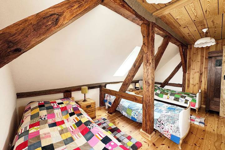 Pracownia Boruja Heritage Country House –4 Bedrooms, Large Garden, Near the Lake in Großpolen