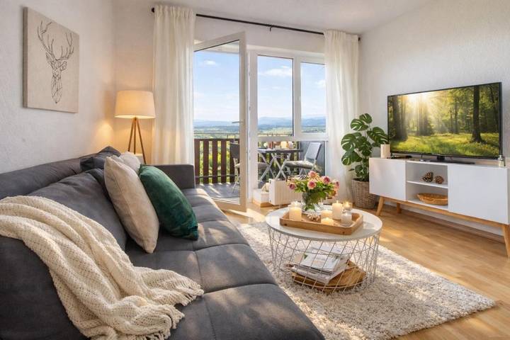 Ferienwohnung für 5 Personen, mit Balkon und Garten sowie Pool und Sauna in Schwarzenberg (Erzgebirge)