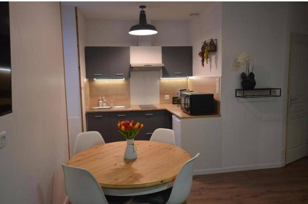 Appartement entier, Appartement Indépendant Centre ville Chagny in Chagny, Région de Chalon-sur-Saône