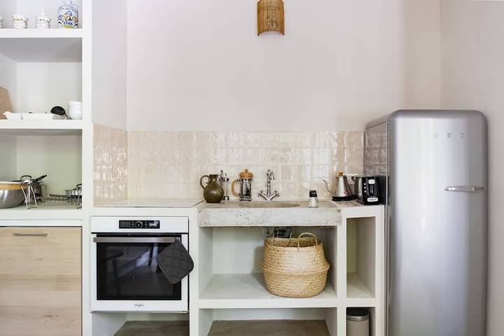 Gîte Canterane, petite maison provençale rattachèe à Maison Sumiane, 4 couchages in Brignoles, Région de Brignoles