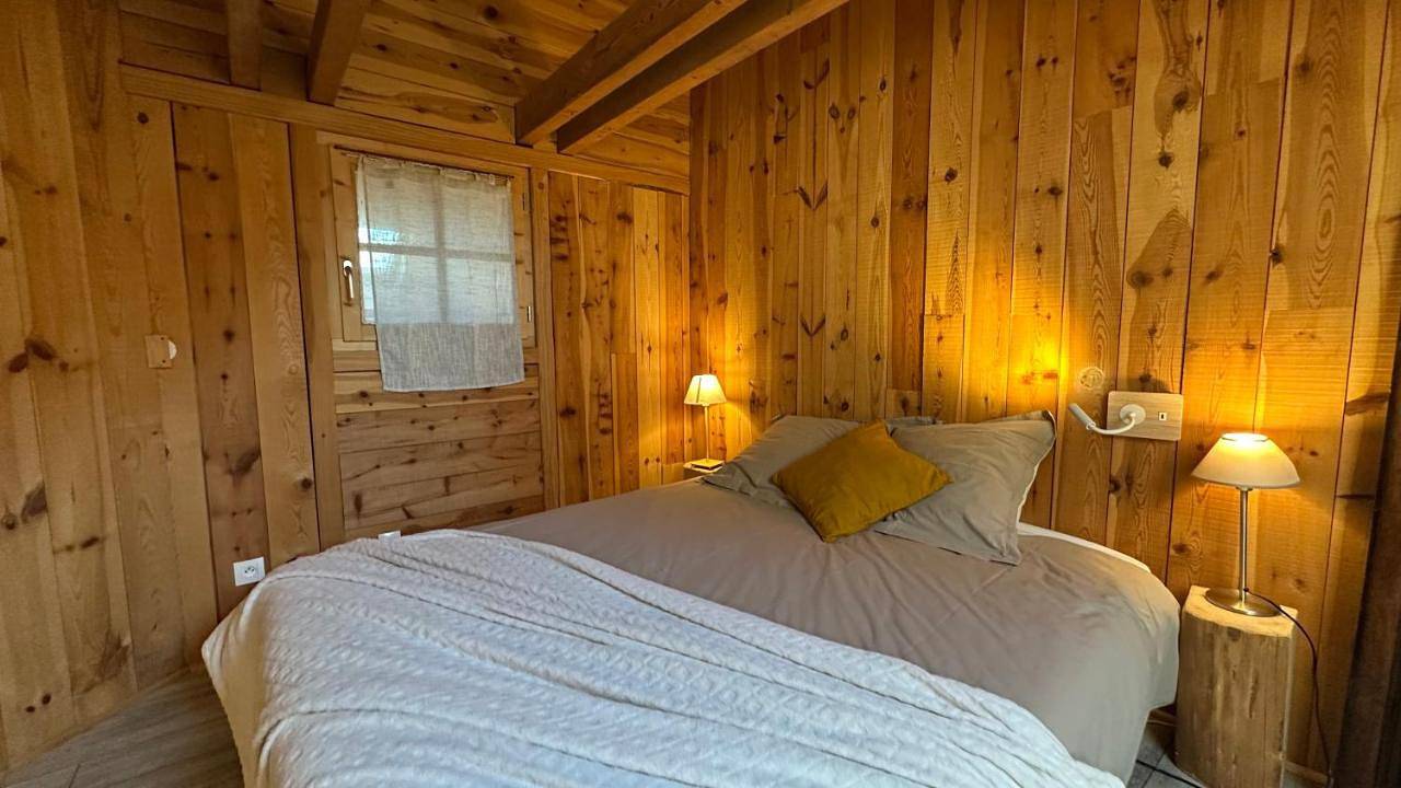 Three-Bedroom Chalet in Devesset, Région de Tournon-sur-Rhône