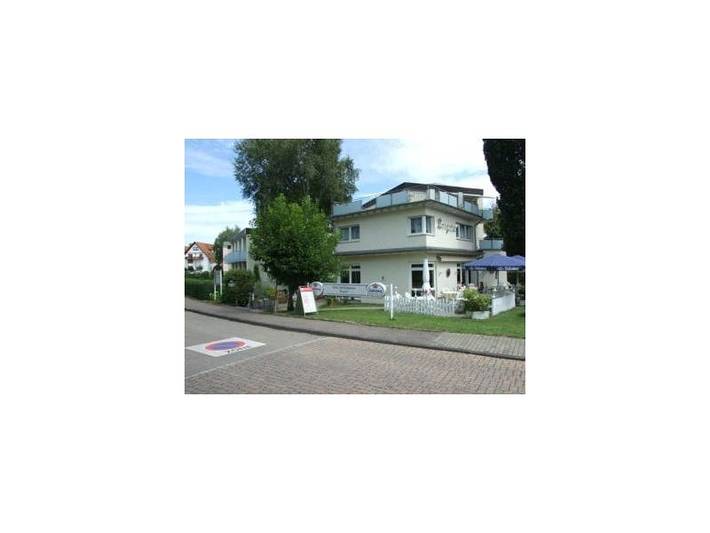 Hotel, mit Balkon/Terrasse und Terrasse sowie Garten in Bad Krozingen - 3