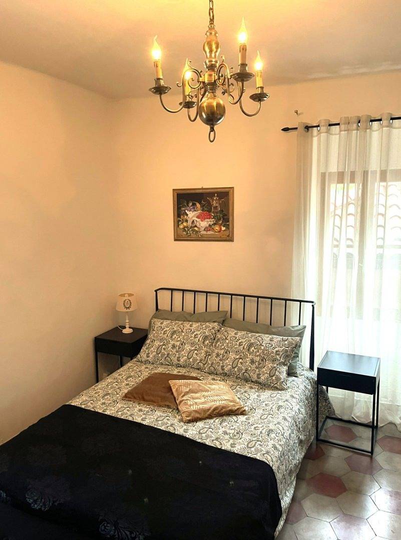 Gîte pour 4 personnes avec balcon in Lesa, Lago Maggiore (Piemonte)