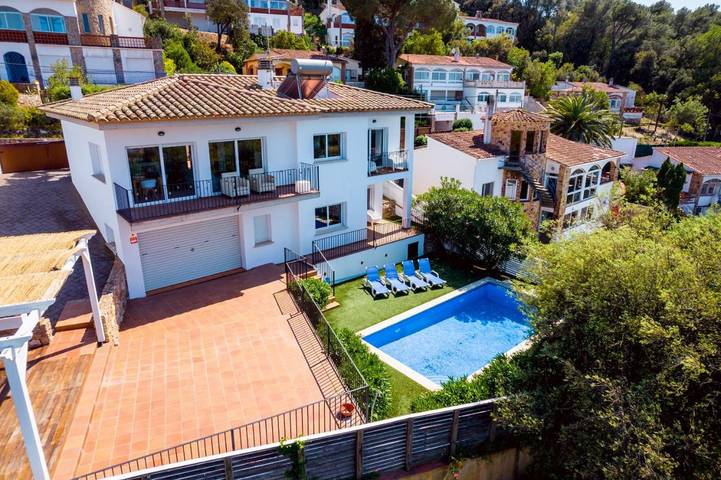 Casa rural para 8 personas, con Balcón y Terraza además de Jardín y Piscina en els Masos de Pals - 2