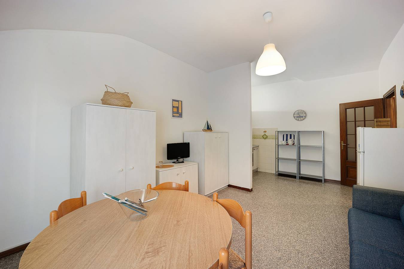 Ganze Wohnung, Ferienwohnung Orizzonte 8 B mit Gemeinschaftsgarten und Wlan in Diano Marina, Diano Marina Gemeinde
