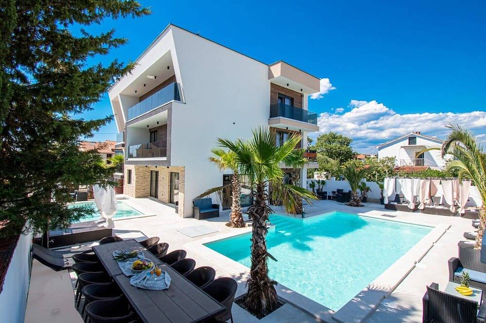Casa vacanza a Medolino a partire da 1174€ a notte