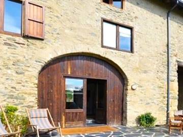 Location de vacances pour 7 personnes, avec jardin à Palau-de-Cerdagne