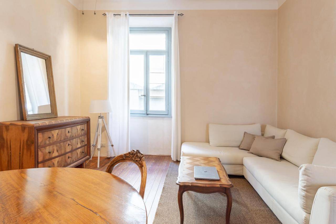 Entire apartment, Two-Bedroom Apartment in Varese, Varese Province