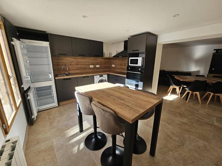 Gîte pour 6 personnes, avec vue dans Office de Tourisme de Castellane