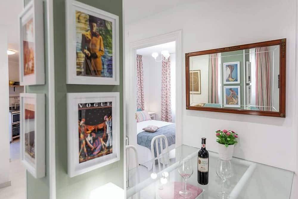 Entire apartment, Penthouse in the center next to the Espolón in Logroño, La Rioja Province