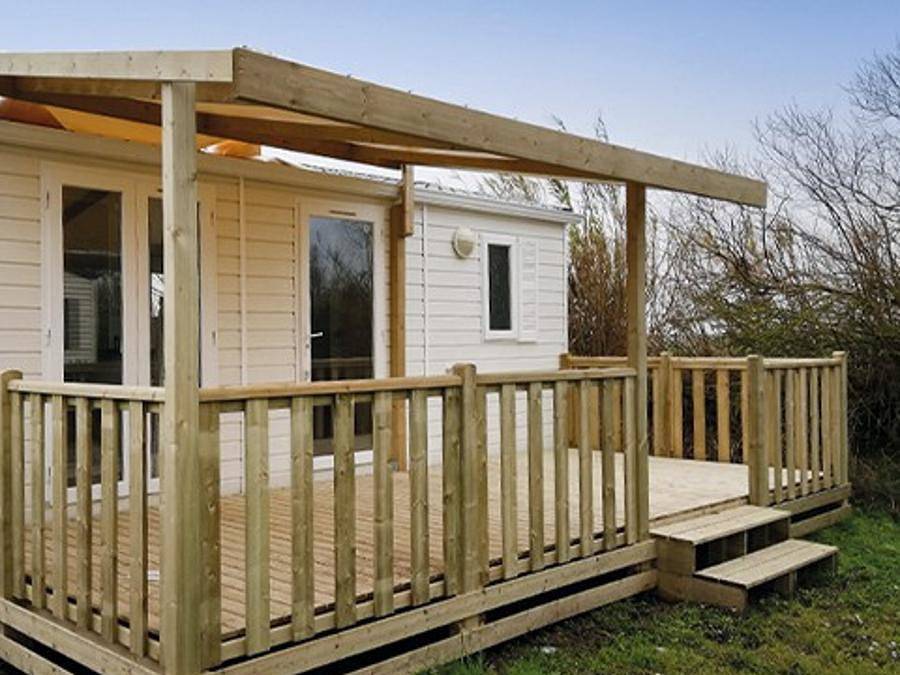 Camping La Marine - Mobilheim 4 personen - Comfort | 2 Schlafz. | 4 Pers. | Erhöhte Terrasse | Klimaanlage in Le Grau-du-Roi, Côte d'Améthyste