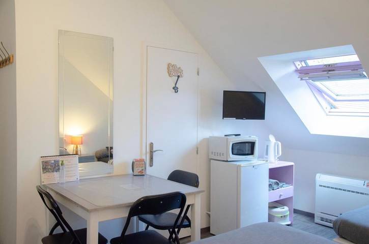 Gîte pour 3 personnes, avec jardin à Orbigny - 2