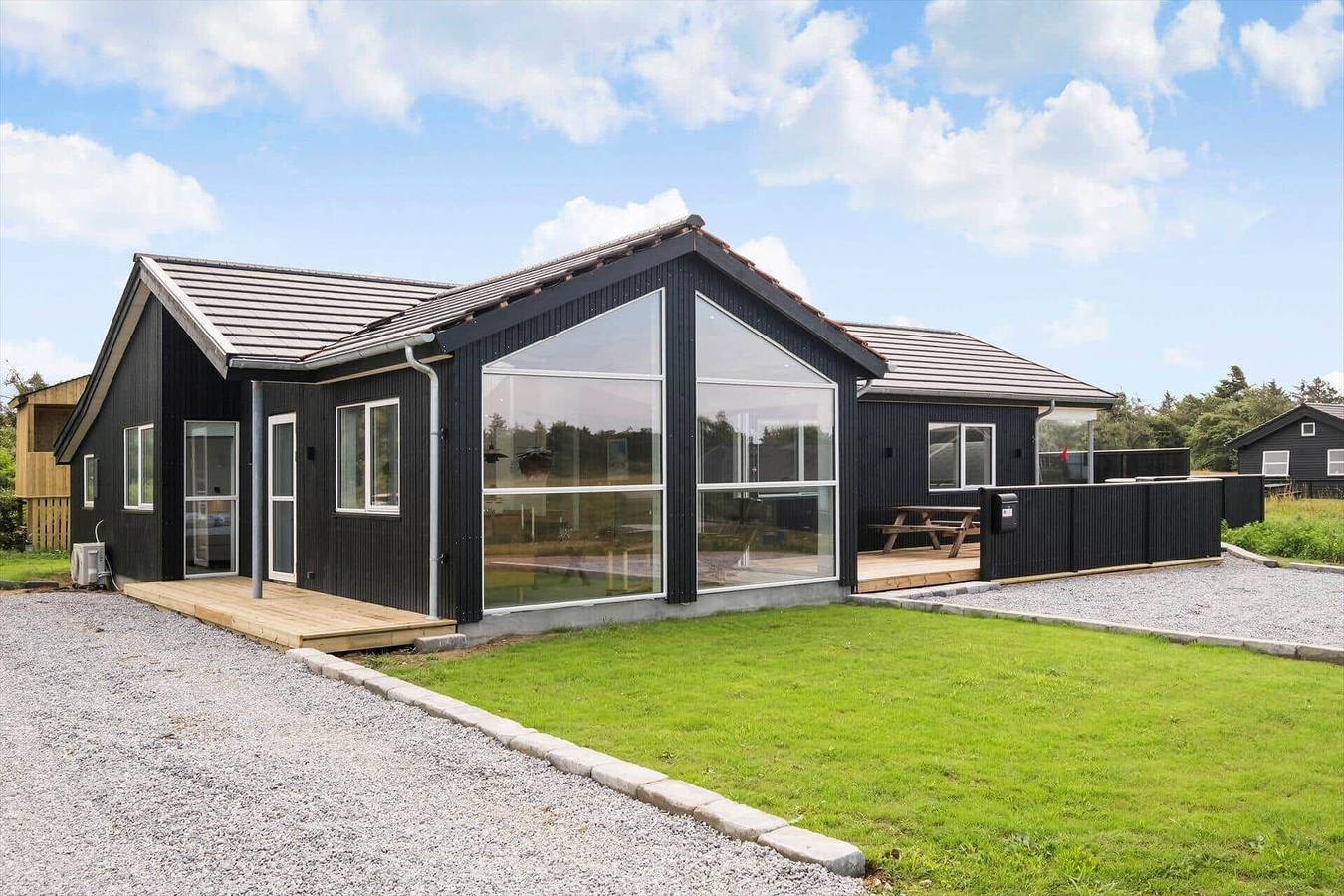 Feriehus for 6 personer med terrasse in Skallerup Klit, Hjørring Kommune