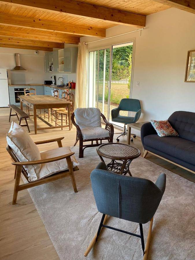 Location de vacances pour 8 personnes, avec Terrasse ainsi que Jardin et Vue à Barneville-la-Bertran