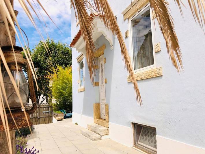 Location de vacances pour 18 personnes, avec terrasse et jardin dans Parede - 2