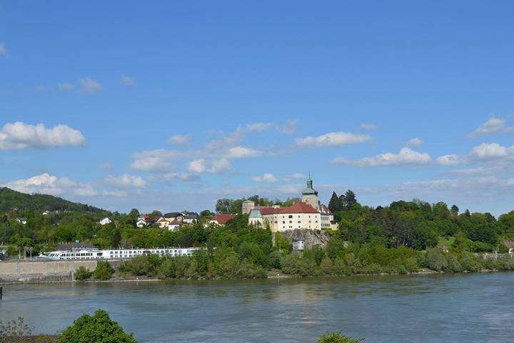 Ganze Wohnung, Zimmer & Ferienwohnungen Leeb - Doppelzimmer Sommer in Persenbeug-Gottsdorf, Donau Niederösterreich
