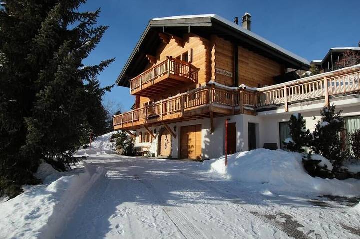 Chalet für 2 Personen, mit Balkon in Chandolin