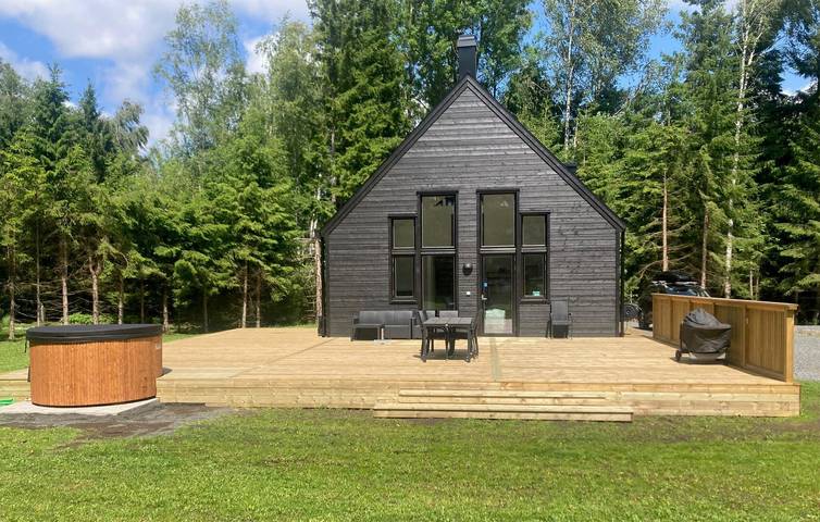 Ferienhaus für 10 Personen, mit Garten und Terrasse sowie Sauna, mit Haustier - 1