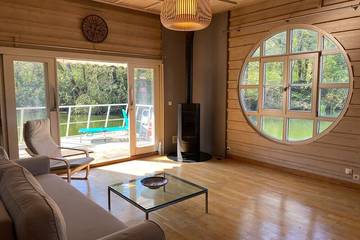 Péniche pour 6 personnes, avec balcon et jacuzzi dans Essonne