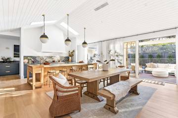 Holiday Home for 8 People in Mount Martha, Mornington Peninsula, Photo 1