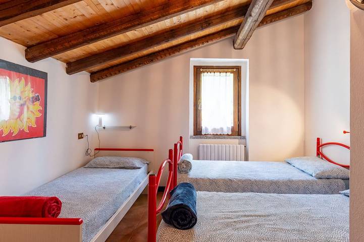 Casa de vacaciones Annita in Dervio, Lago de Como