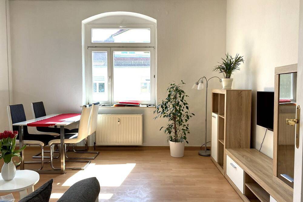 Entire apartment, Modern 2 room apartment near Saxon Switzerland and Dresden in Dohna, Eastern Ore Mountains