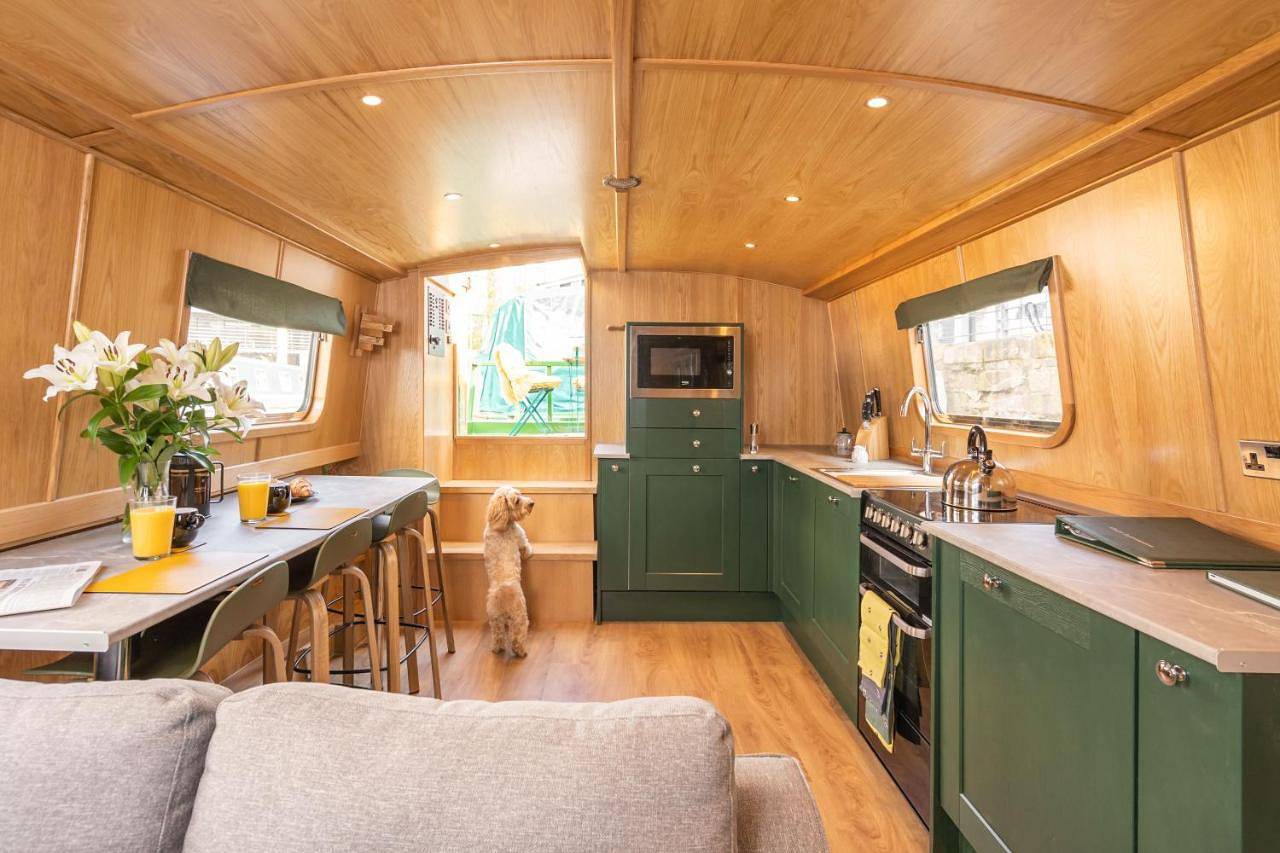 Edinburgh - Houseboats in Edinburgh, Edinburgh and Lothian